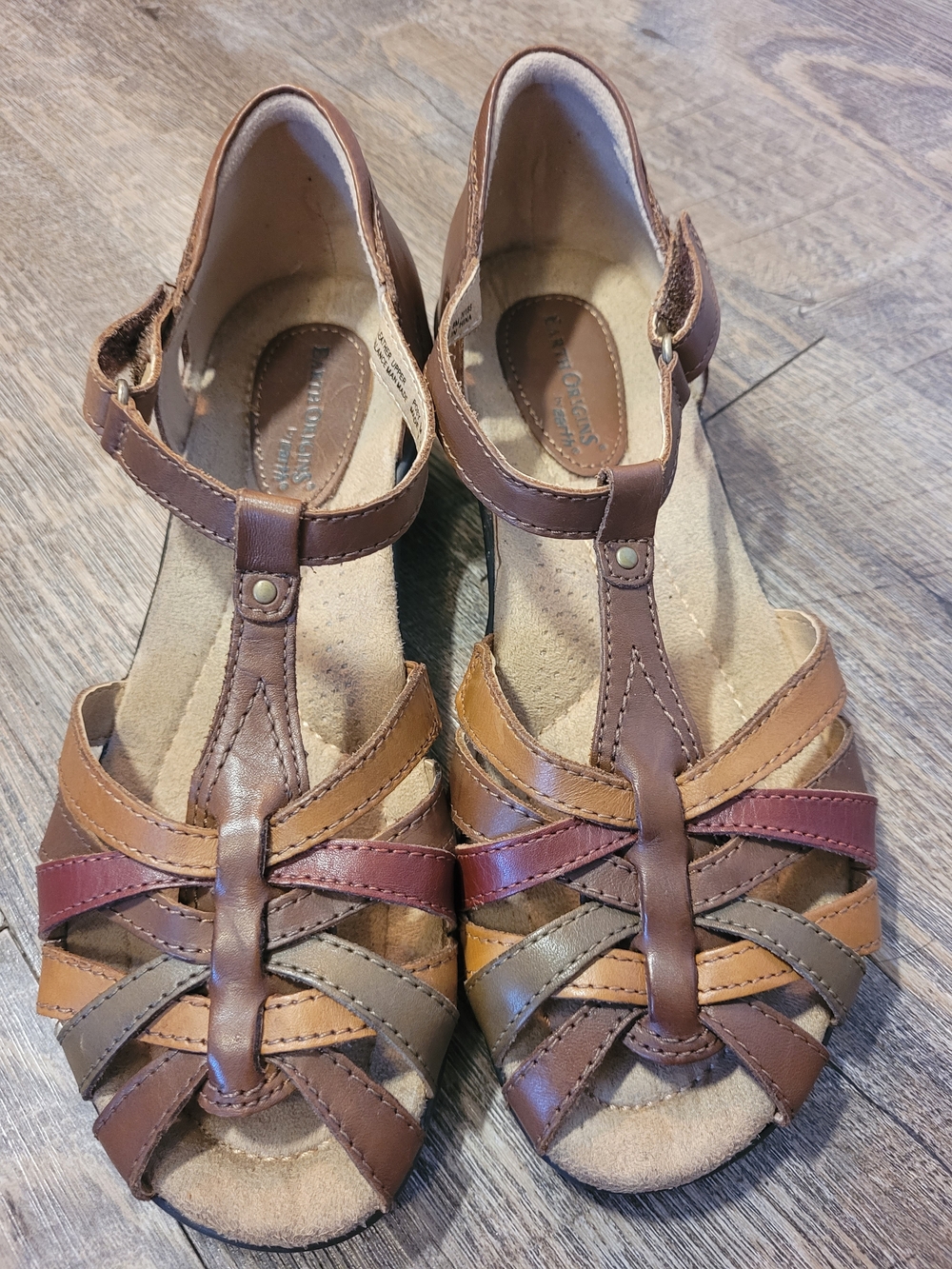 Brown Tan Leather Posy Strappy Size 8 Sandals Earth Origins